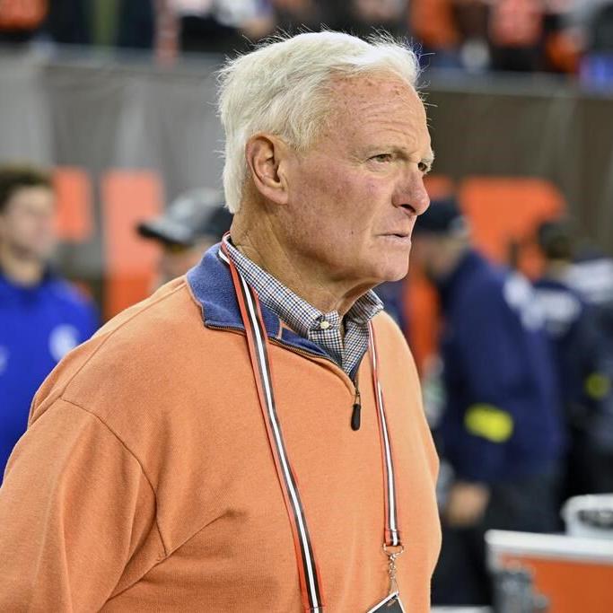 Lawyer charged in bottle throwing incident at Browns game
